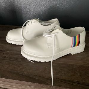 Dr. Martens size 38 brand NEW LGBTQ